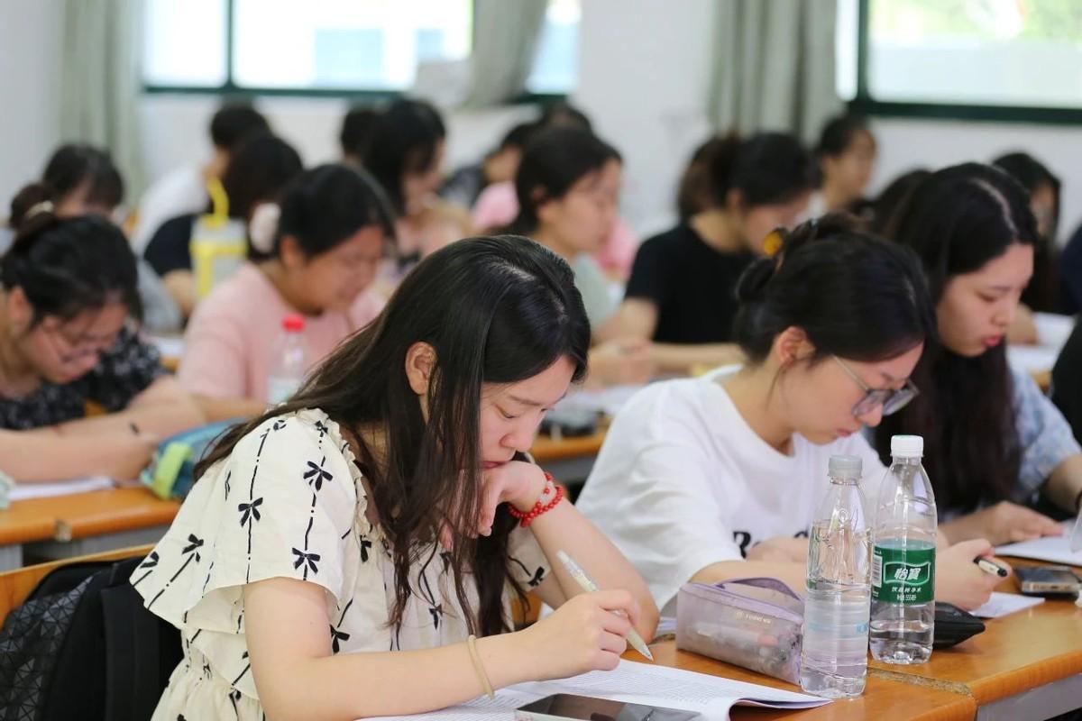 全球大学生20多年翻了一倍？

联合国教科文组织5月12号在巴黎发了份报告，这是