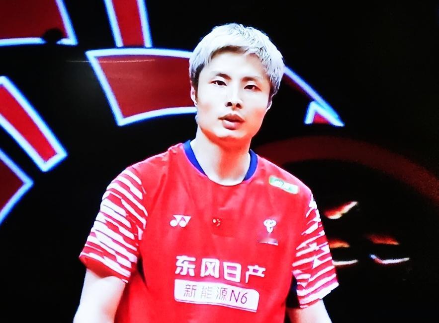 石宇奇0-2不敌战胜小波波夫，无缘总决赛男单卫冕！
 
 
北京时间12月21日