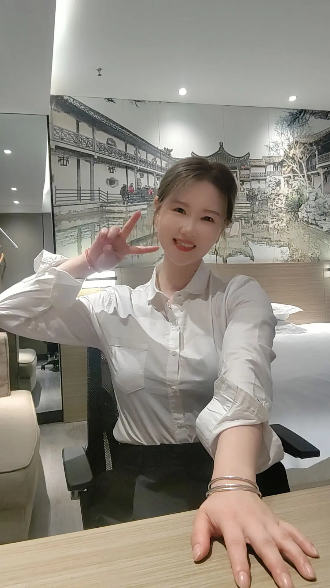 对的人会站在你的未来