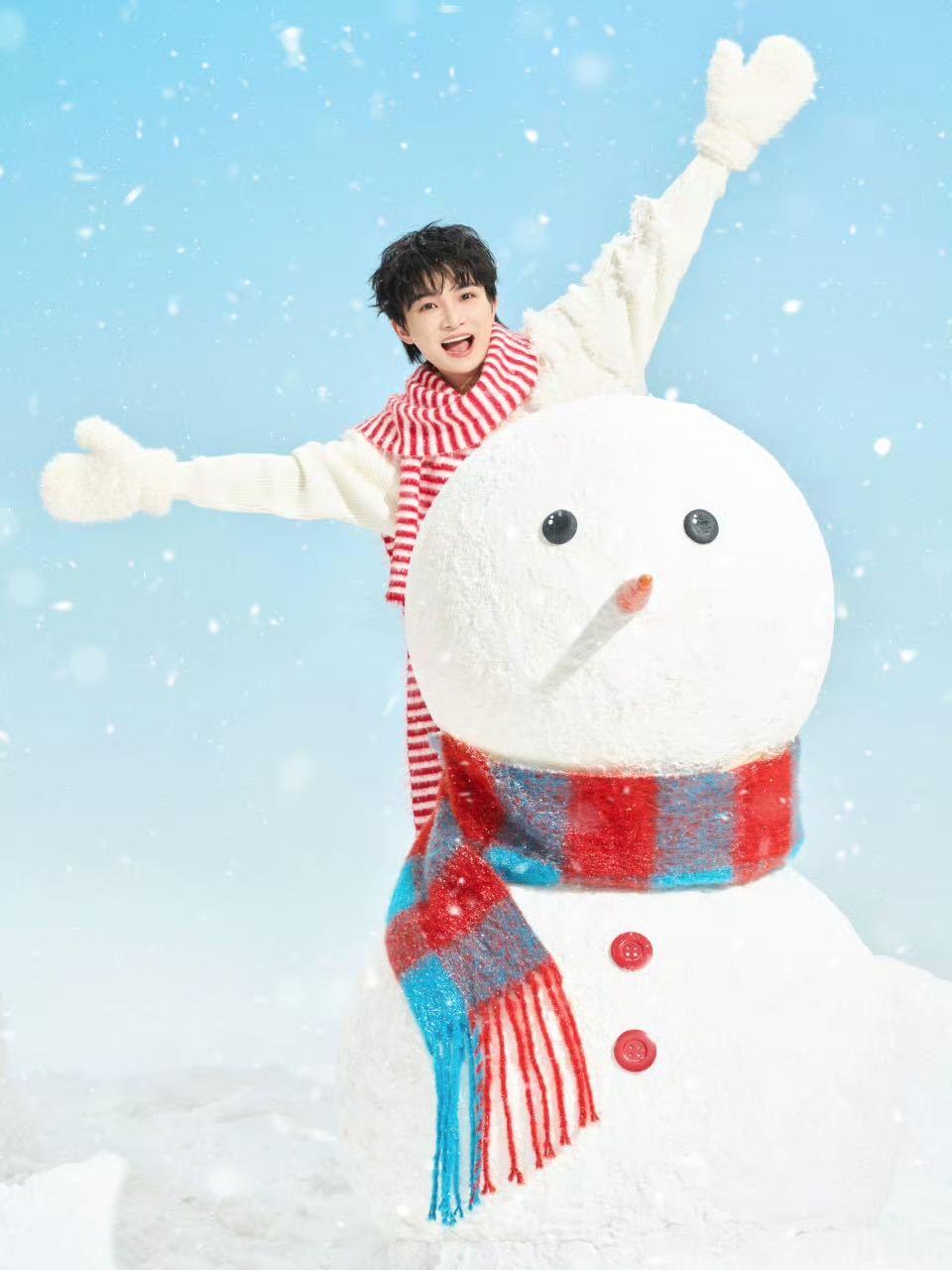 周深给自己夹哑了周深想被周深好高刷屏新浪娱乐盛典突击队✖️春晚特别企划，对话