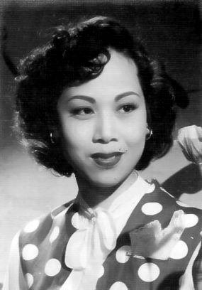 芳艳芬（英语：Yim-Fen Fong，1926年4月2日—），原名周东仕，又名