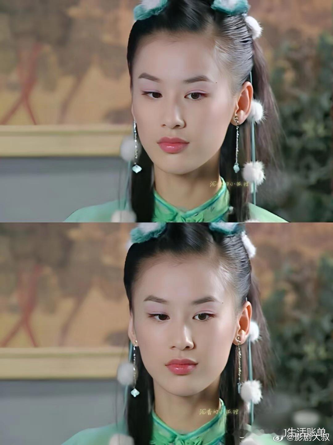 黄圣依在这部剧里每一个造型，都是又简单又好看，头上挂几个毛球也好看。 ​​​