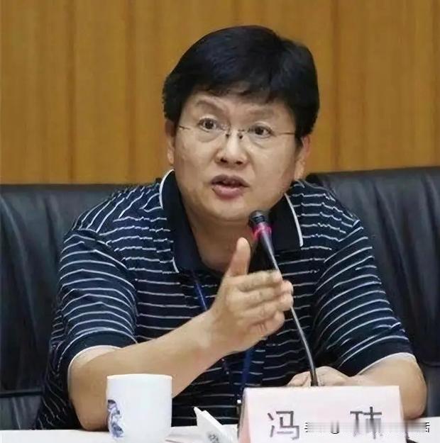 可耻！国家不让去，他偏要组织去！还敢颠倒黑白谈爱国
 
真的太离谱了！国家早就公