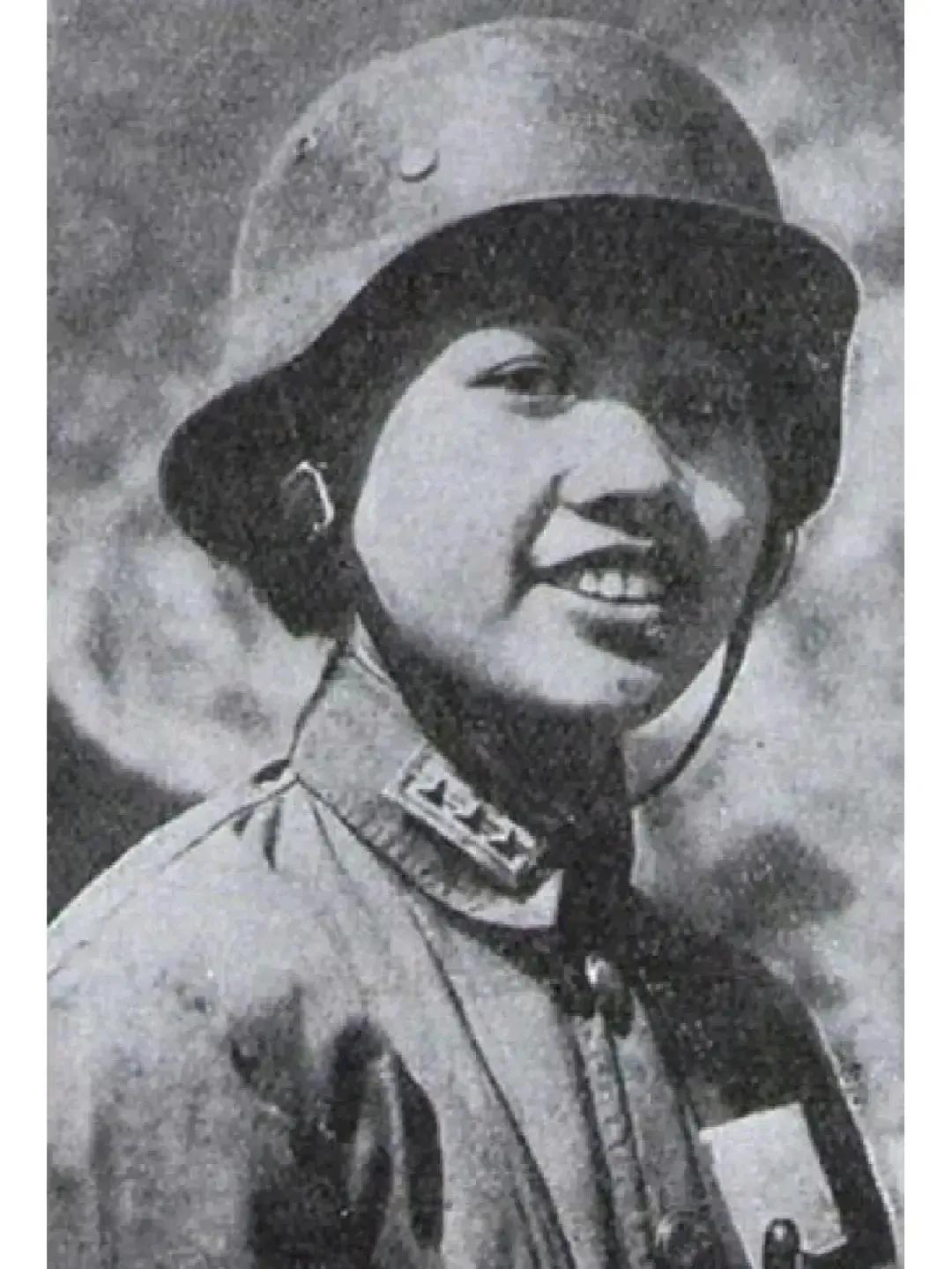 1942年，廖耀湘听说，远征军有一个女兵活着走出野人山，他大感惊奇，连忙接见她，