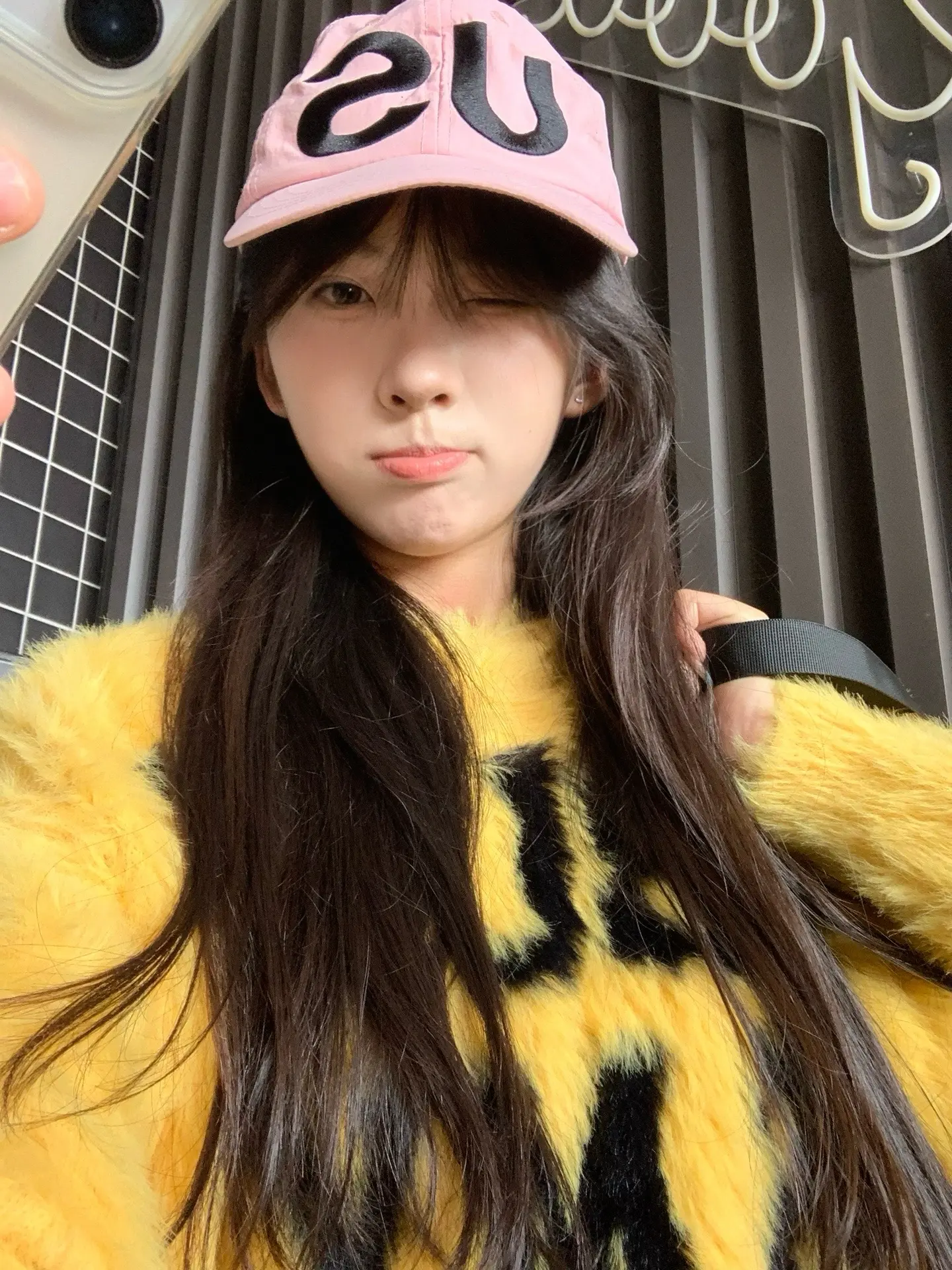 嘿嘿🍔• ᴥ.-🍟