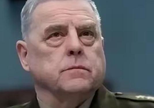 德国军事专家表示：现在不是美国不敢对中国动手，而是现在的美国也不清楚，自己会不会