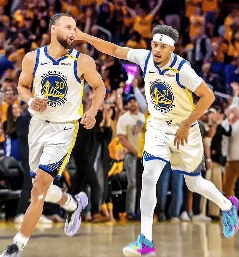 不要把塞思不当库里，赛季首场比赛就以超高命中率得到14分！

在刚刚结束的NBA