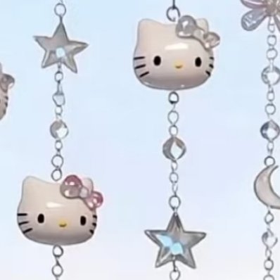 生活平淡琐碎，善意可抵岁月漫长。多一份包容与体谅，少一份计较和戾气，真诚待人，温