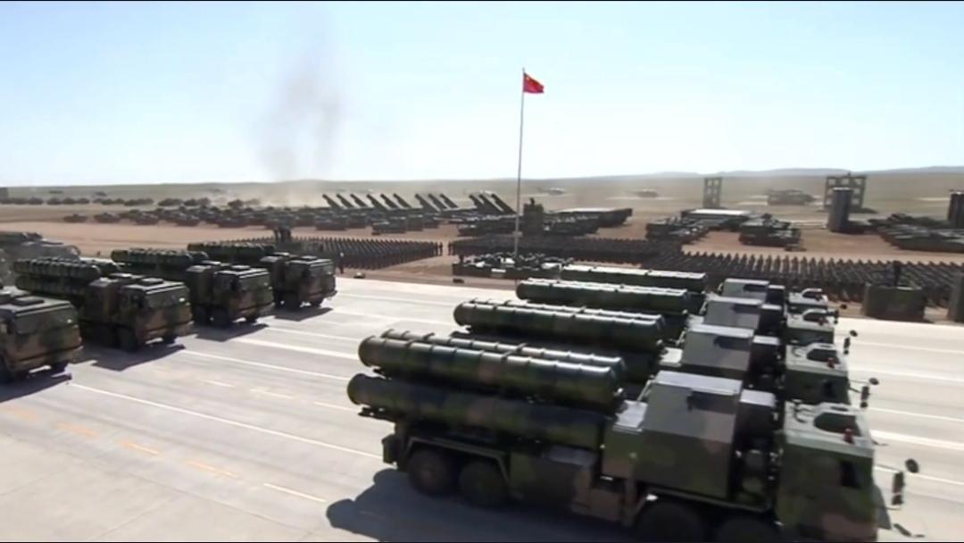 中国的硬核底气，守护家园的钢铁长城。

在国际风云变幻的舞台上，一句简单的“1级