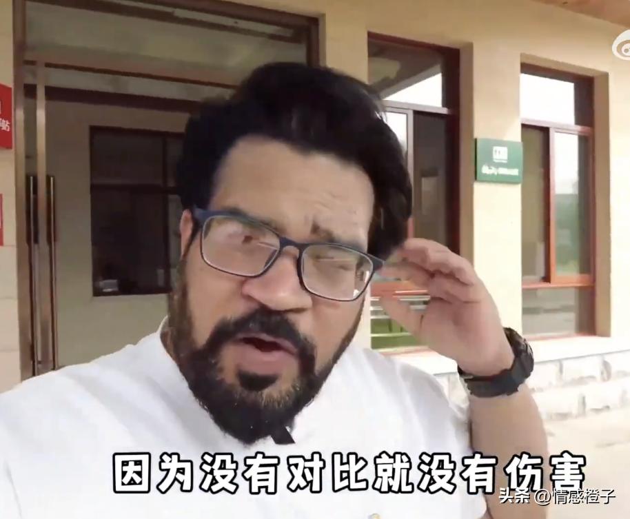 印度人被咱们公厕整破防[笑哭]！刷到一个印度博主，逛义乌公厕的视频。他参观完以后