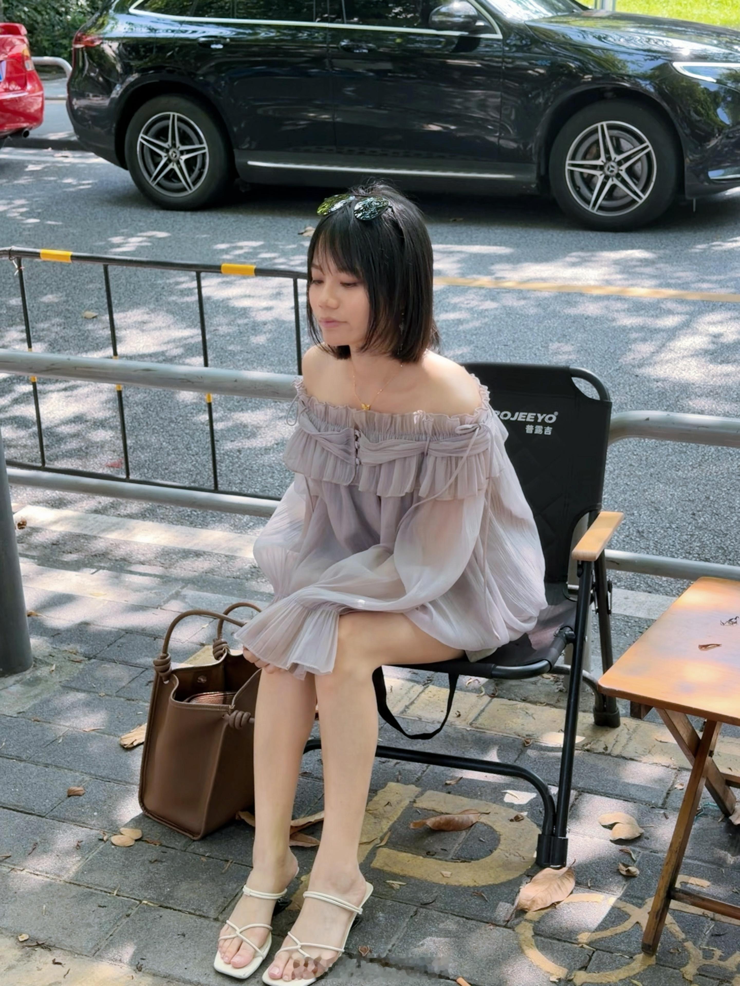 下午两点的天然桑拿房 佛山·垂虹路