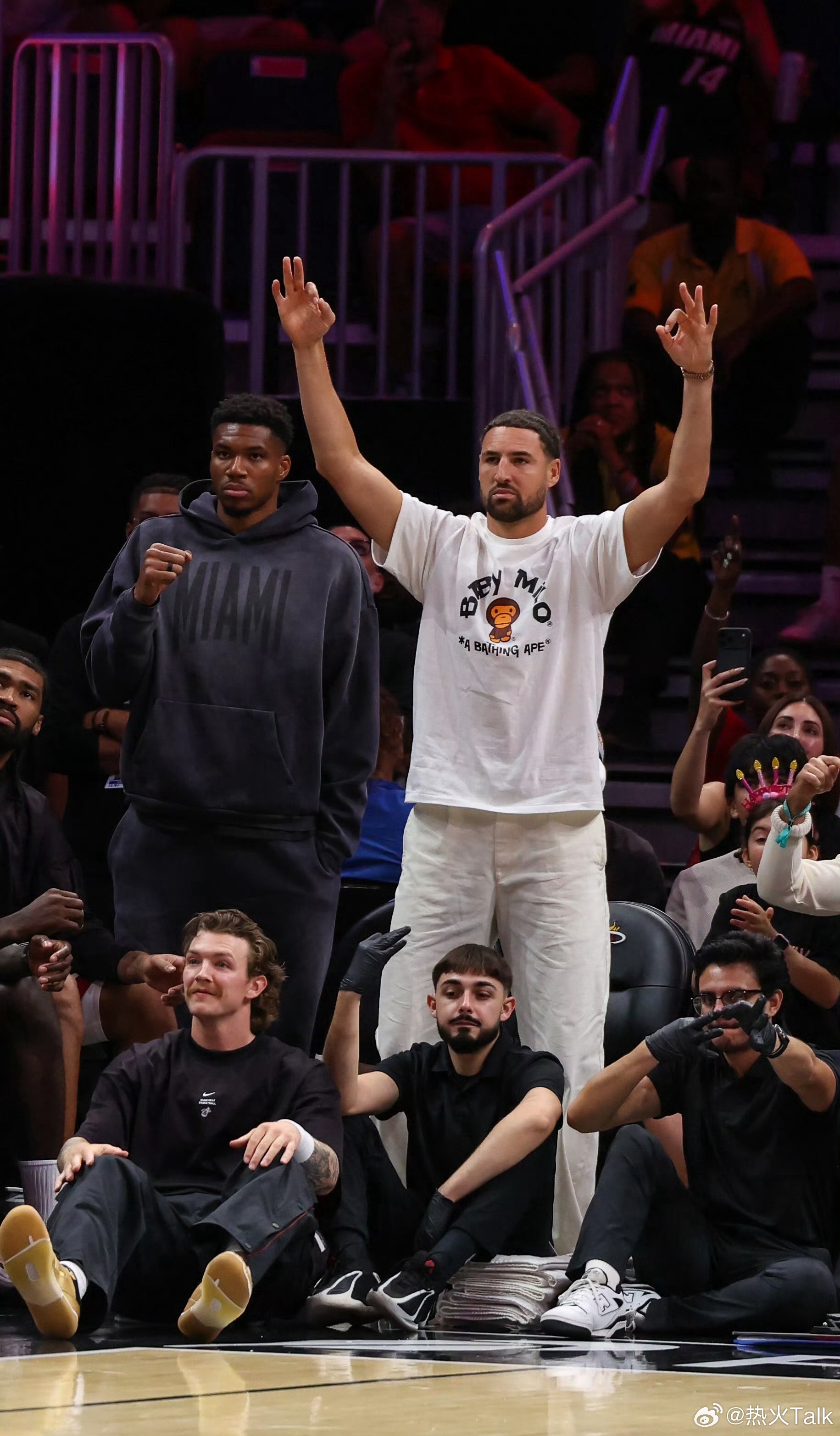 嘴哥和字母哥穿同款套装nba字母哥 ​​​
