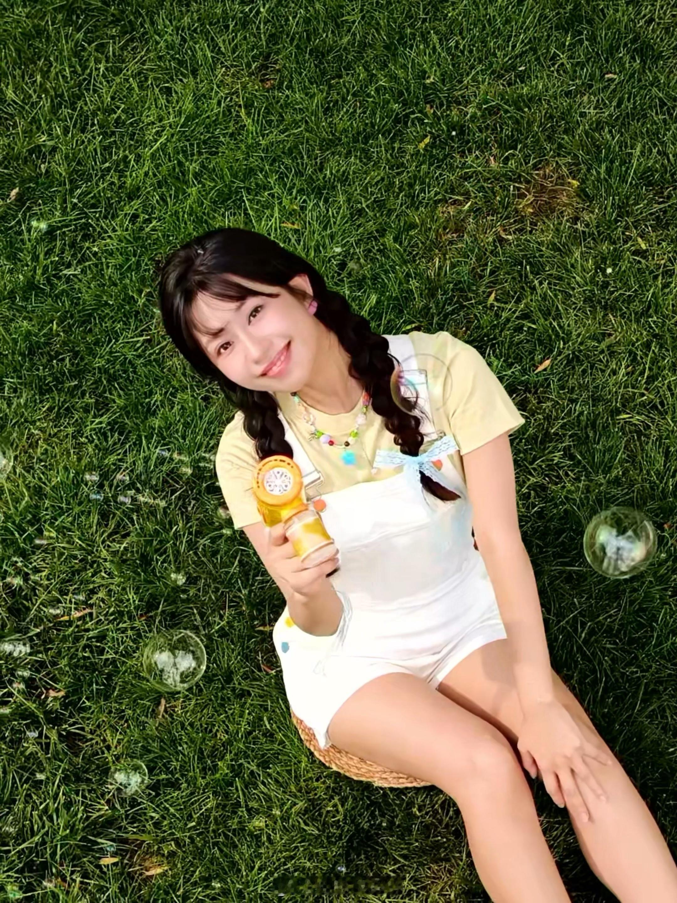 之前还说人iQOO Z11S唯一有机会“砍”的机会也就是影像了，结果人官微依旧不