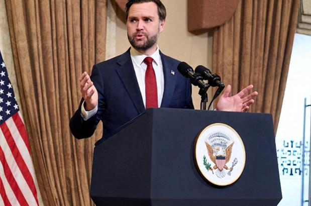 别被骗了，美伊僵持一个多月谁都不肯轻易低头，和谈也黄了，不料万斯放话特朗普不想达