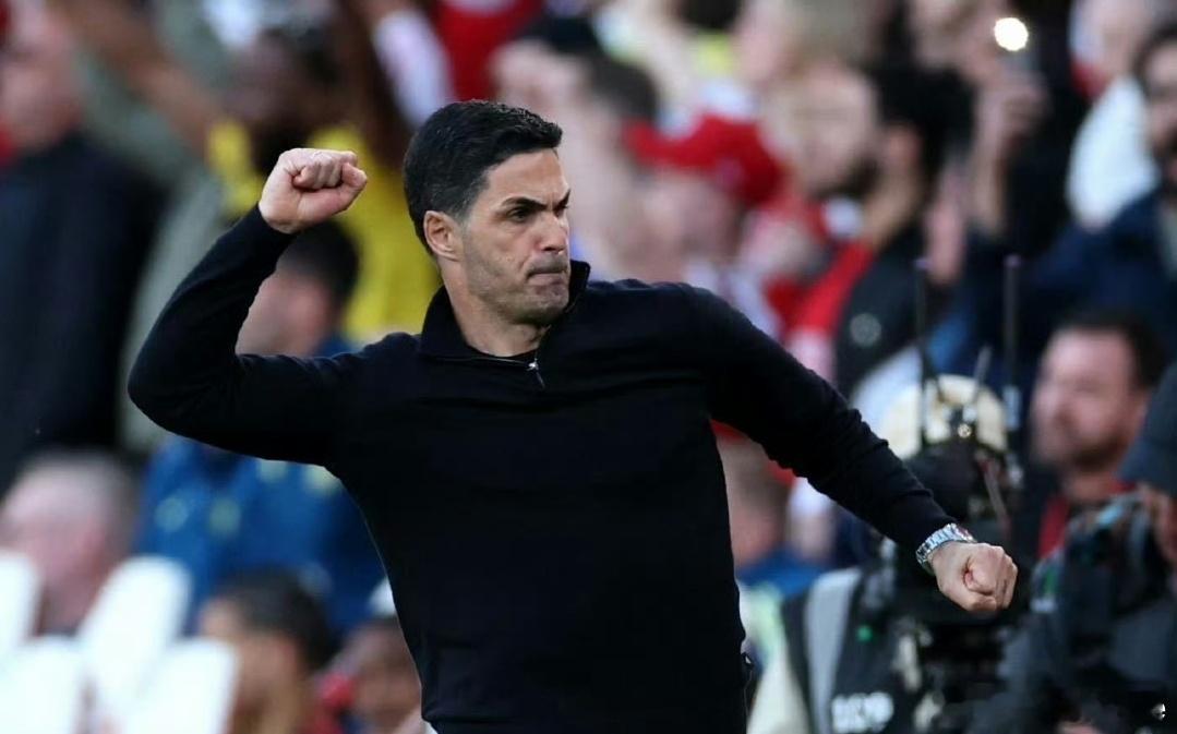 詹俊热议英超终极争冠：两大争冠劲旅客场均有失分风险，阿森纳锋线进攻拉胯，曼城想要