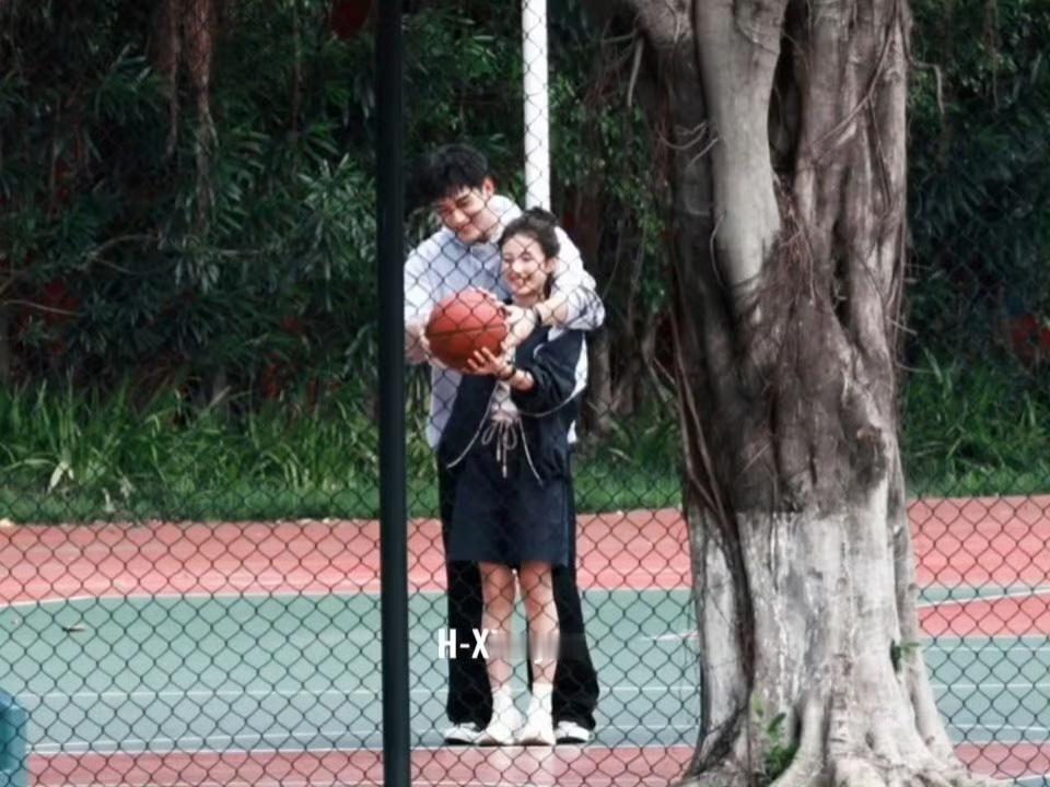 体型差过于大了永远在瘦了瘦了的大胖小子 
