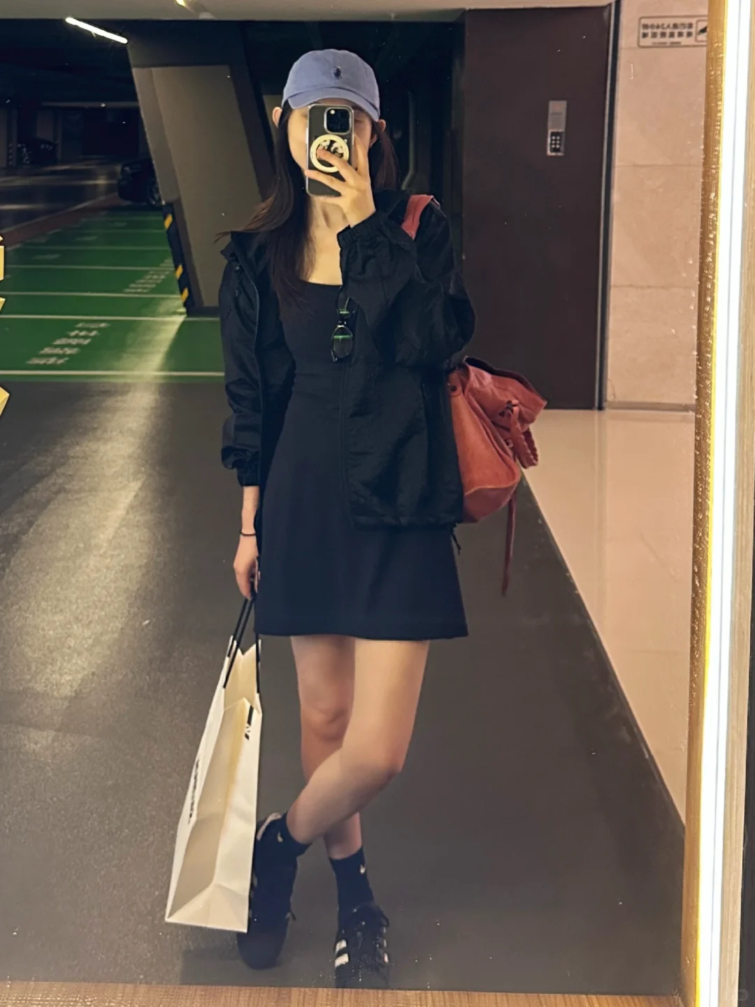 好chill🖤我的小黑裙✨