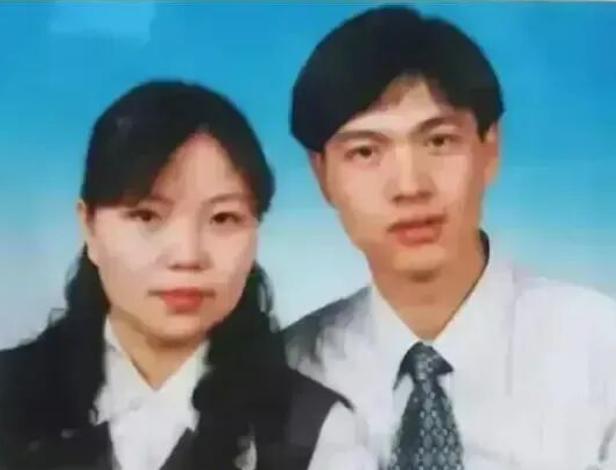 河北1女子嫁给1老师为妻，孩子出生三个月，张贵平突然说：“老婆，我希望你供我读硕