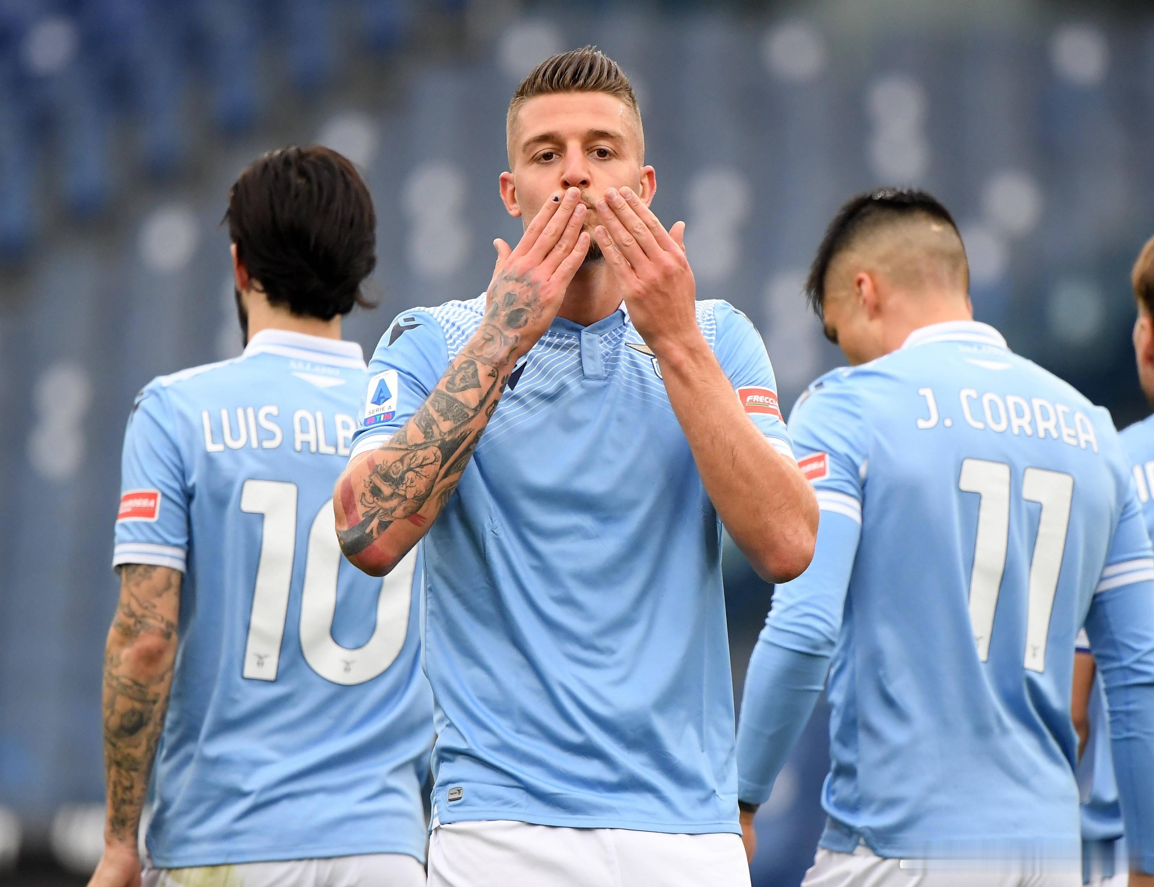 今晚意甲将上演一场焦点对决，拉齐奥坐镇主场迎战来访的科莫，双方将会迸发出什么样的