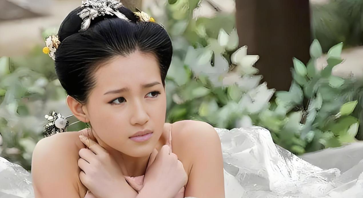 她嫁完父亲嫁儿子，嫁完大儿子嫁二儿子、嫁完二儿子又嫁三儿子，她还是隋朝公主。
很