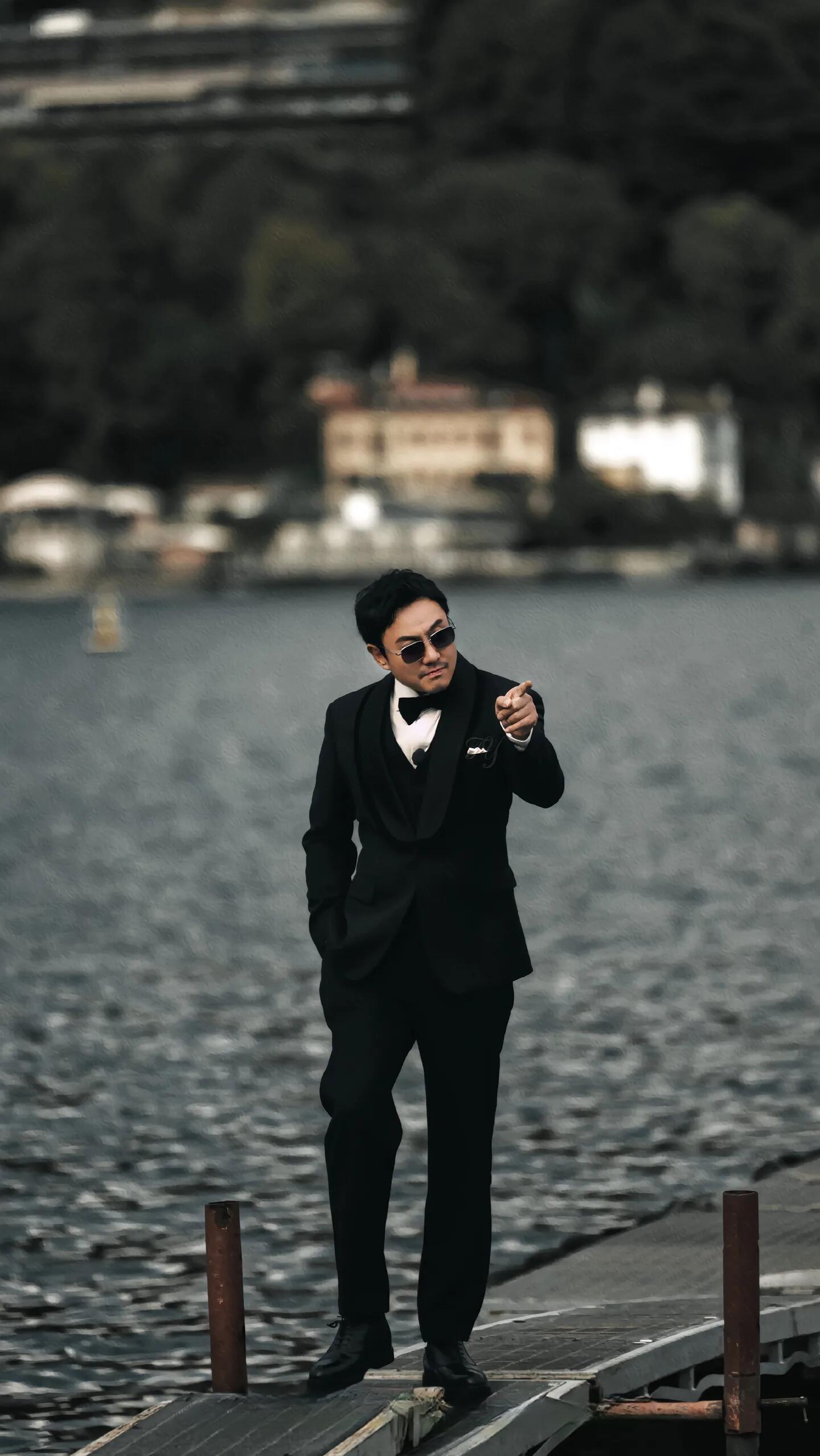 黑吉辽蒙在东北 小伙立正姑娘美