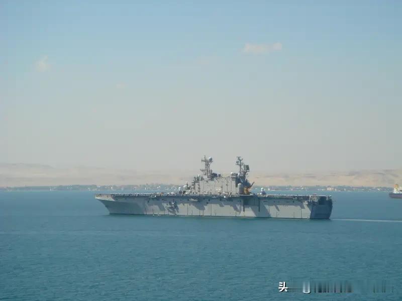 突发！美军阿曼湾开火控船！伊朗暴怒：必报复！停火倒计时48小时！
 
央视新闻实