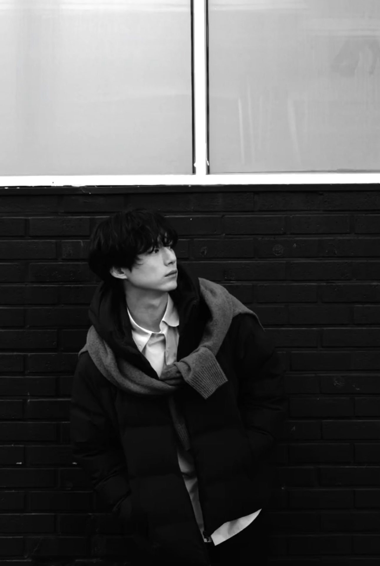 坂口健太郎[超话]  坂口健太郎  真的好喜欢这组的氛围💙 