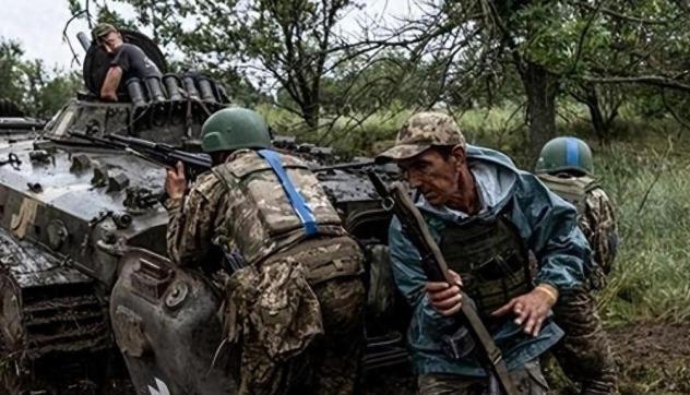 朝鲜兵可能再砸进来3万人，这场仗眼看要从欧洲烧成东北亚的事。朝中社和普京那边都已