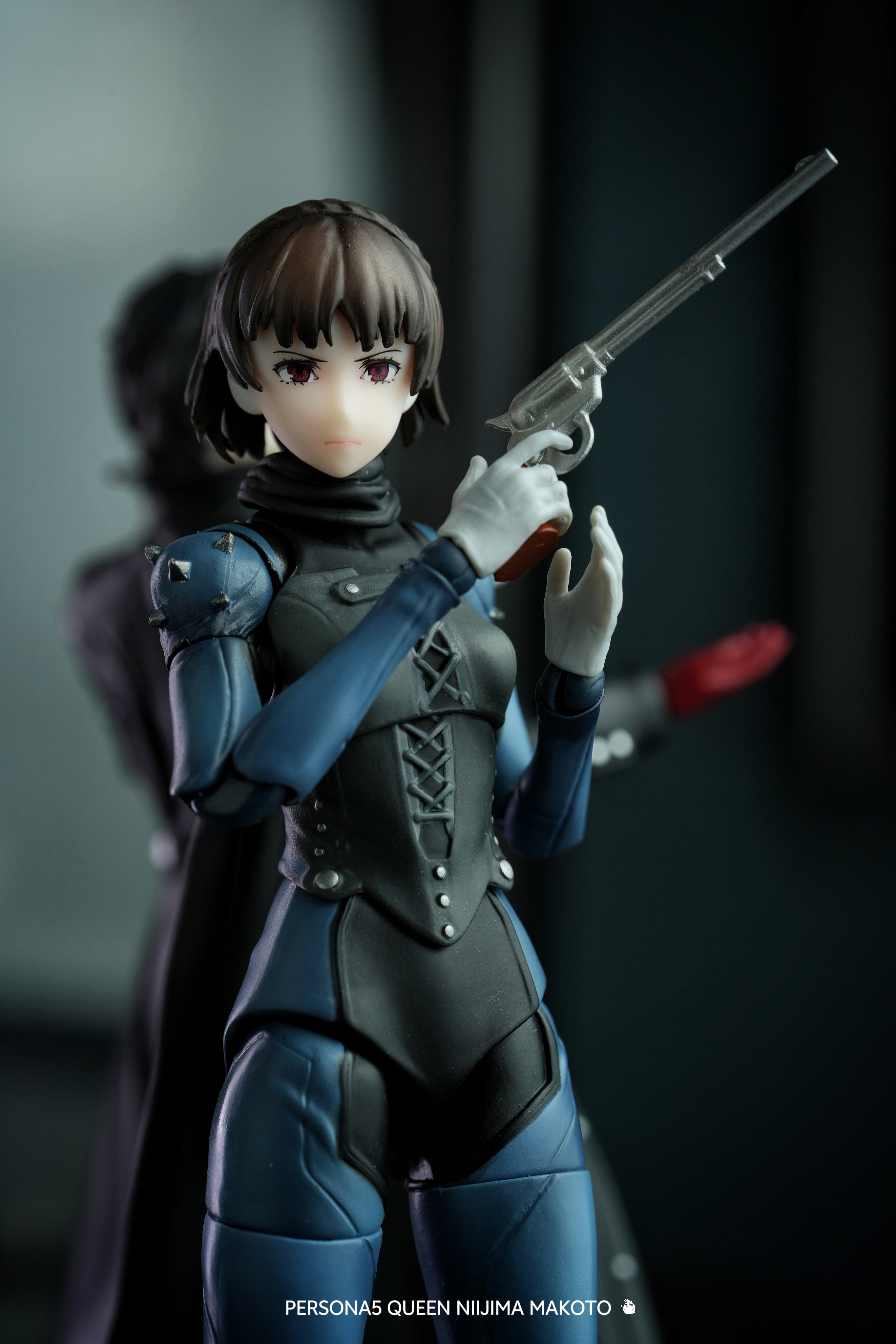 海雅玩具 女神异闻录5 QUEEN 新岛真