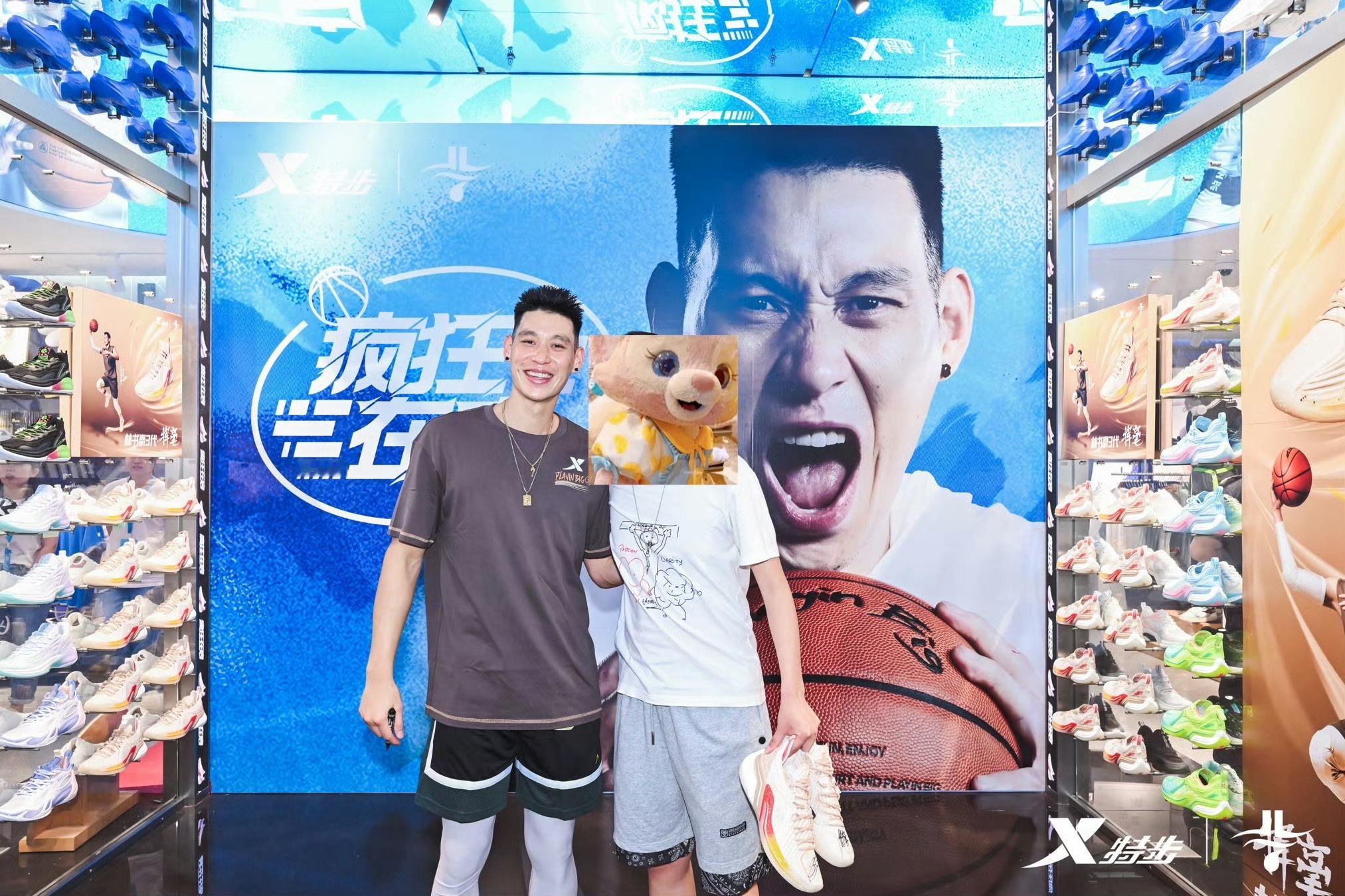 一代人的青春结束了，最大的遗憾莫过于在篮网的那次重伤，原本以为是一次重新开始的大