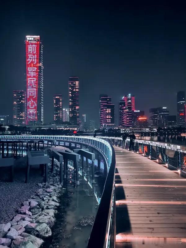 深圳核心区业主这一波信心反弹，和以往有什么不同？为什么感觉这次大家的预期拉得格外