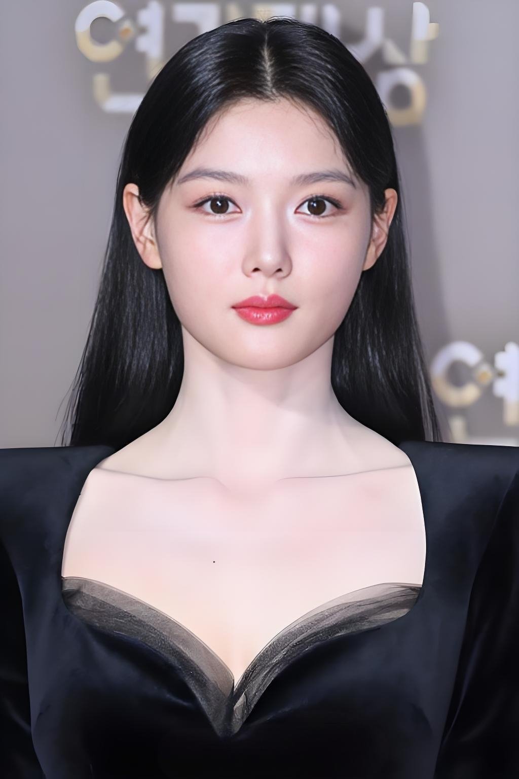 26岁金裕贞真美26岁的金裕贞金裕贞 ​​​