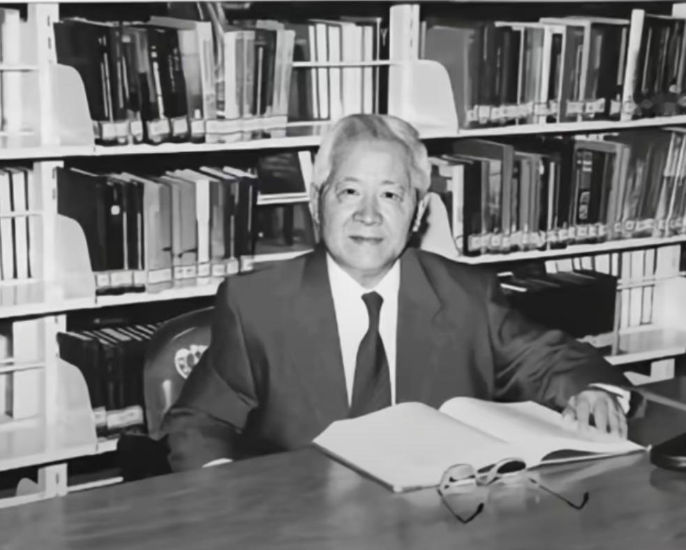 刘有成（1920年11月6日—2016年1月31日），男，汉族，出生于安徽舒城，