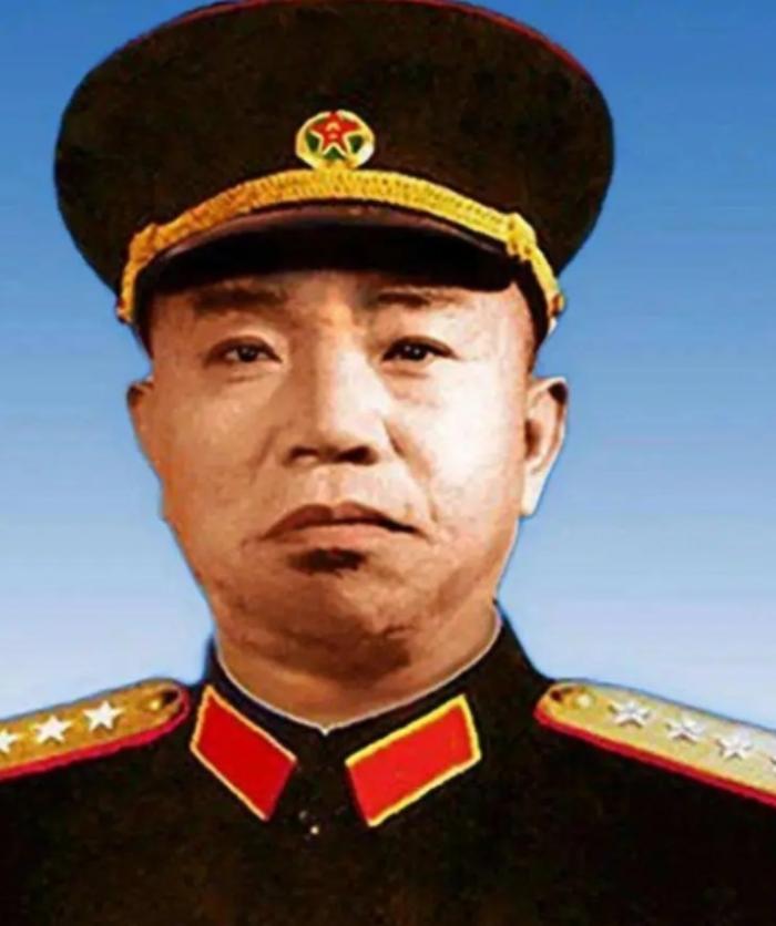 1968年，大将王树声在某机关单位食堂排队打饭，见一干部打了5份饭菜，顿感蹊跷。