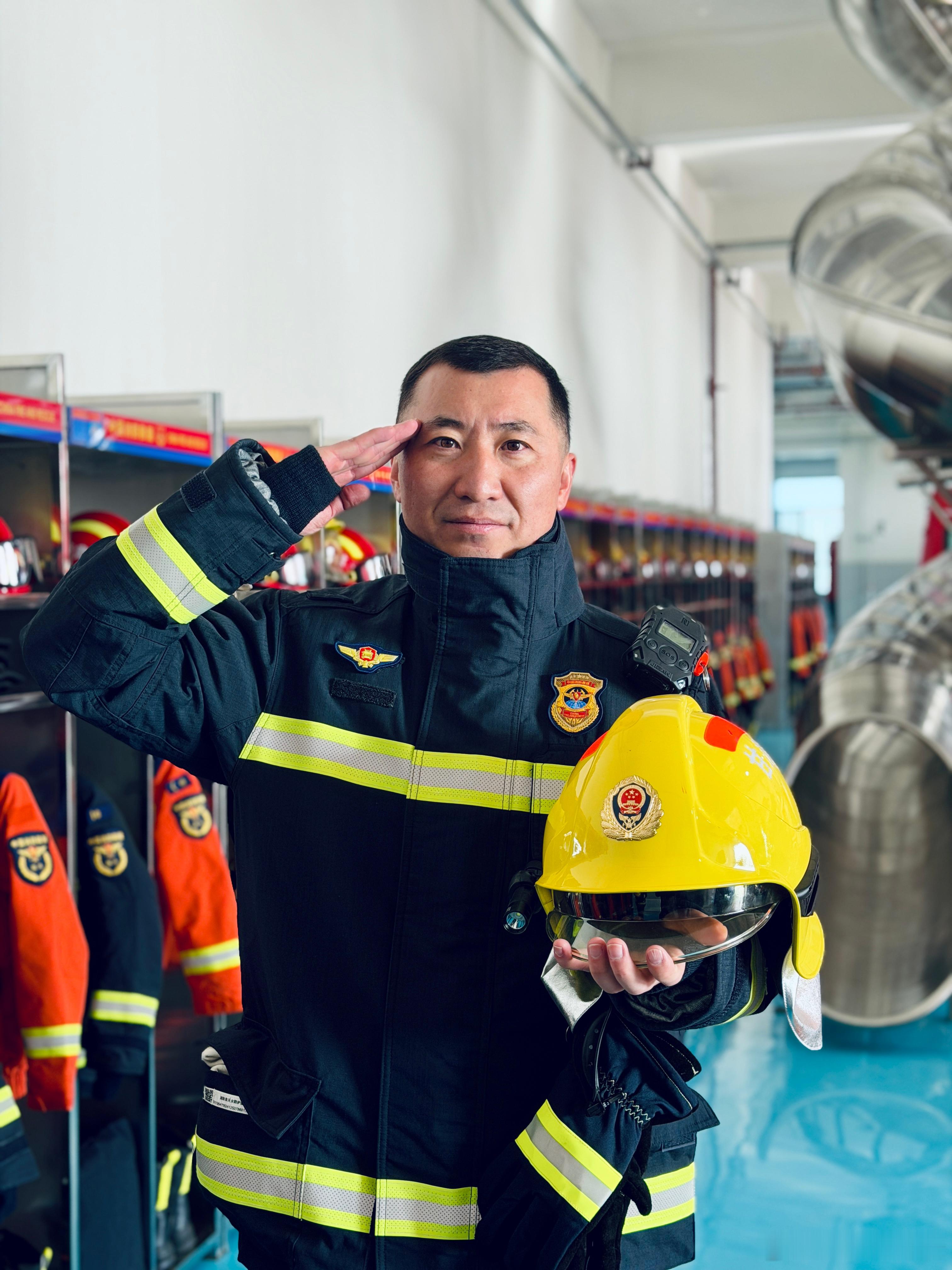 人生就是不断选择的过程，每一个选择都在塑造我们的未来，选择也是一个不断认识自己的