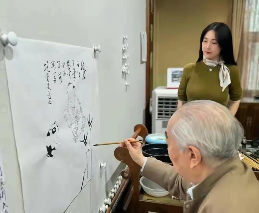 【通往幸福的阶梯】
范增身价10亿，小60岁。