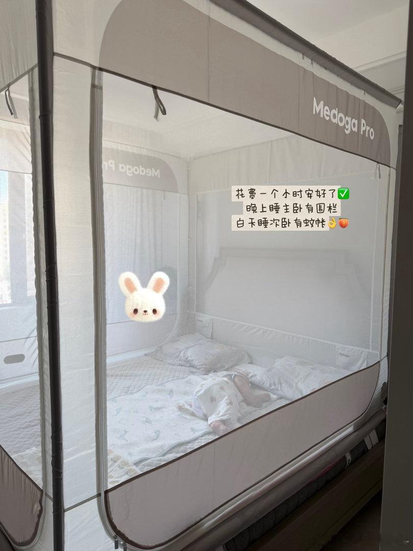 今天去按背 老板说我腰部都有点劳损了 肩胛骨那边有点鼓起来驼背 给我吓坏了要跑去