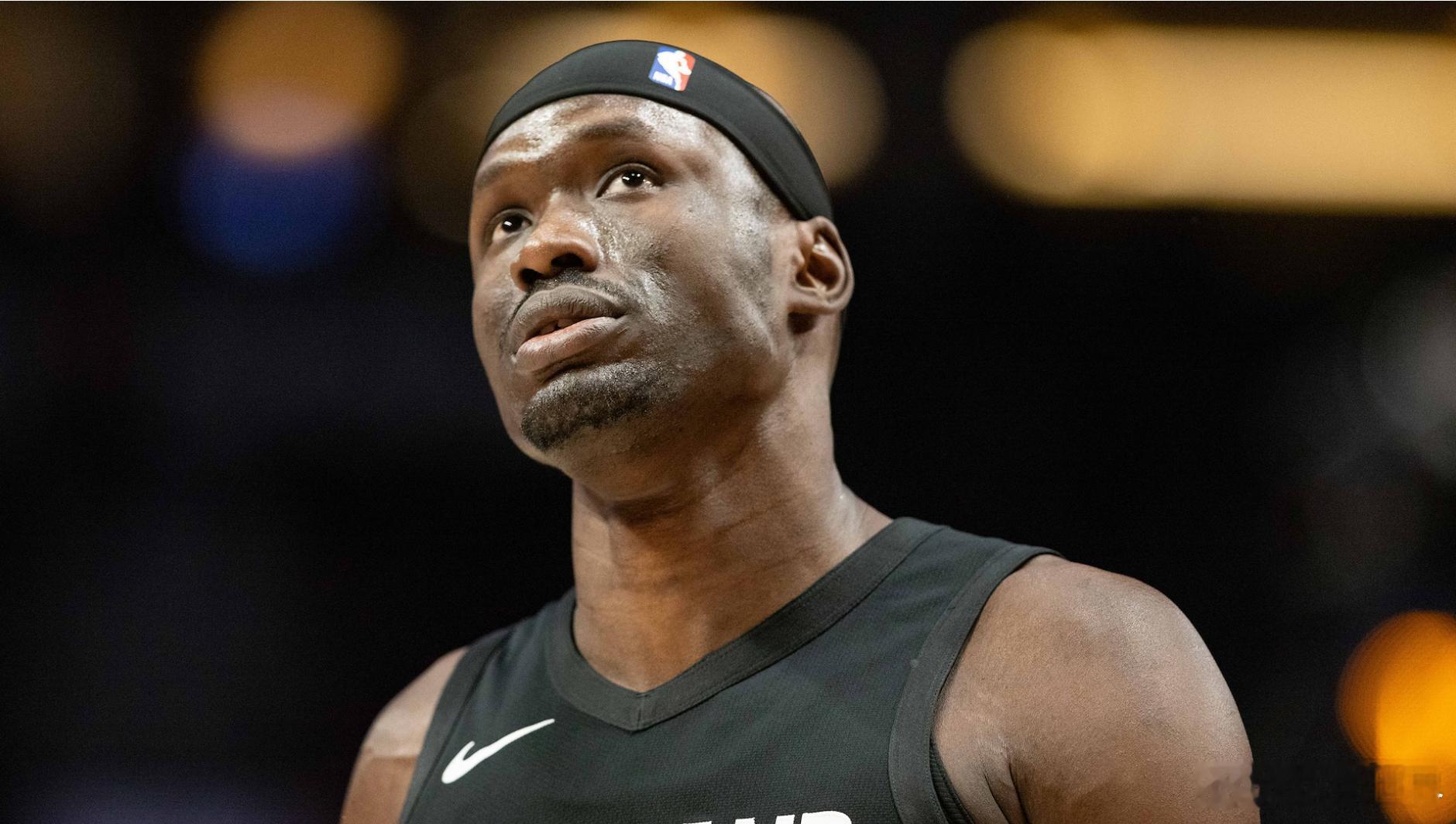 杜普里斯右脚应力性骨折手术，赛季报销  为梦想正当燃闯美的篮球青年 PS，足部应