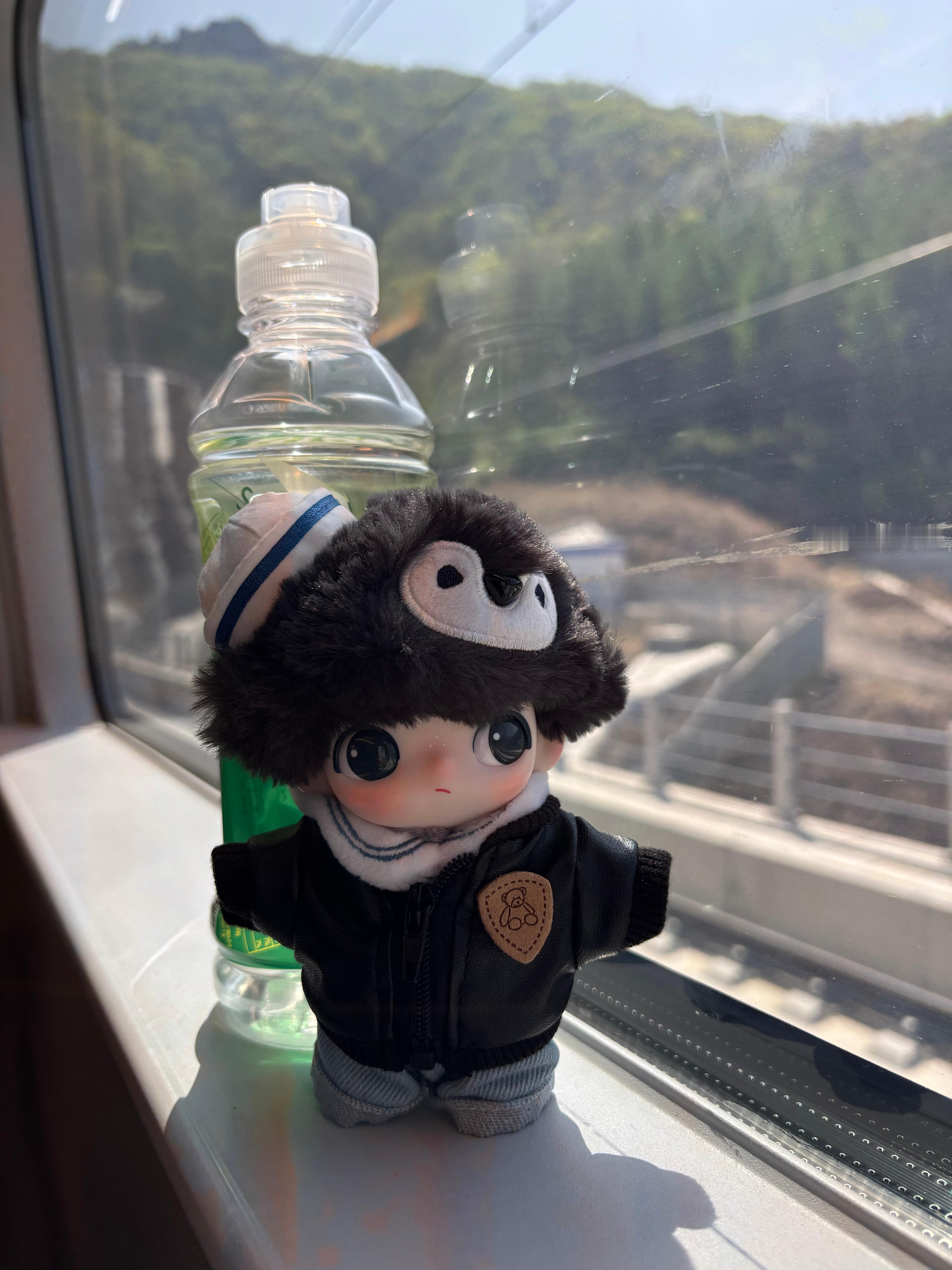 去和能让你快乐的事情相遇吧，去爱这个世界吧，祝你永远快乐。 