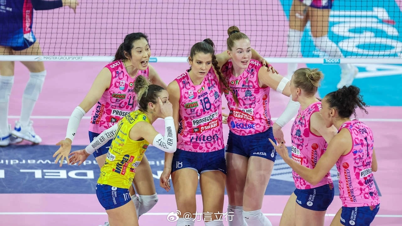 意大利杯1/4比赛，科内利亚诺3比1逆转贝加莫，斯坎迪奇3比2取胜瓦莱福利亚，诺