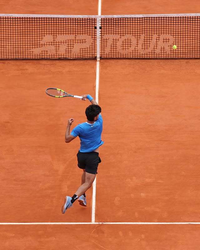 阿尔卡拉斯这臀腿真不赖！🦵就是发型很难评💇♂️但发量赢很大网球ATP阿尔卡拉