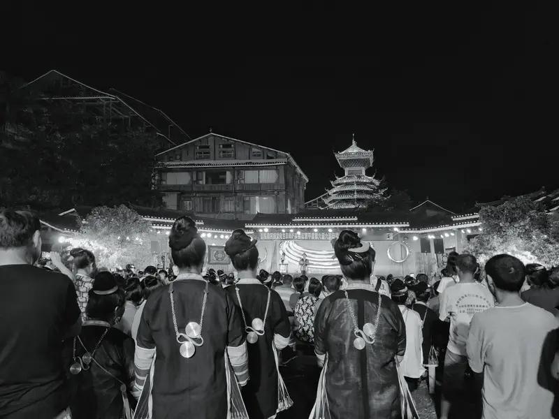 贵州真就是“百节之乡”，感觉天天都在过节。黔东南州每年民族节日超390个，万人以