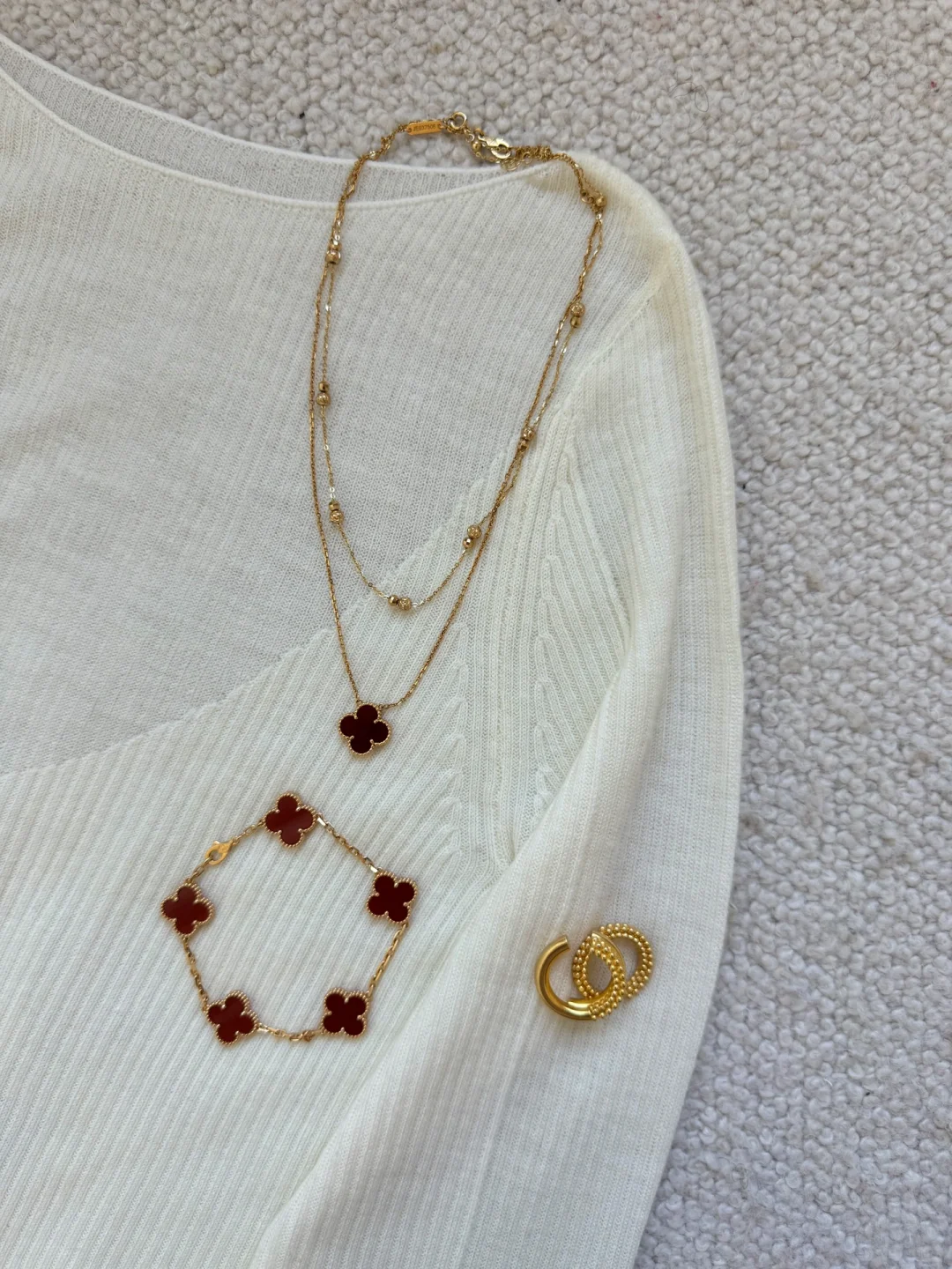 有点小钱的精致打工人·一周首饰搭配Vol.2