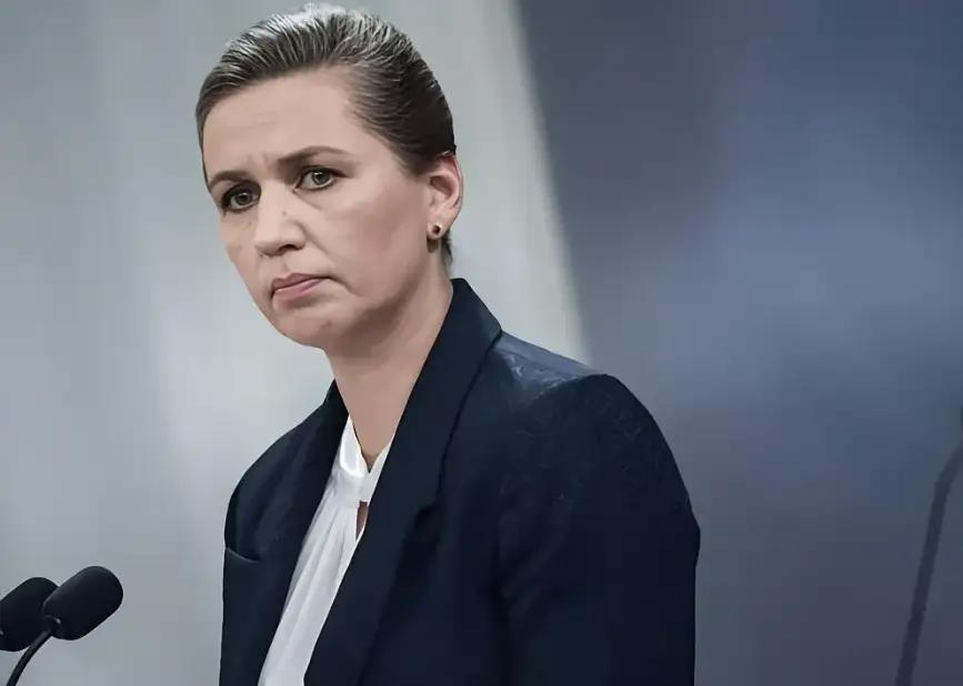 丹麦拼命讨好美国，
结果美国盯上了它的命根子——
格陵兰岛！

反俄急先锋：丹麦