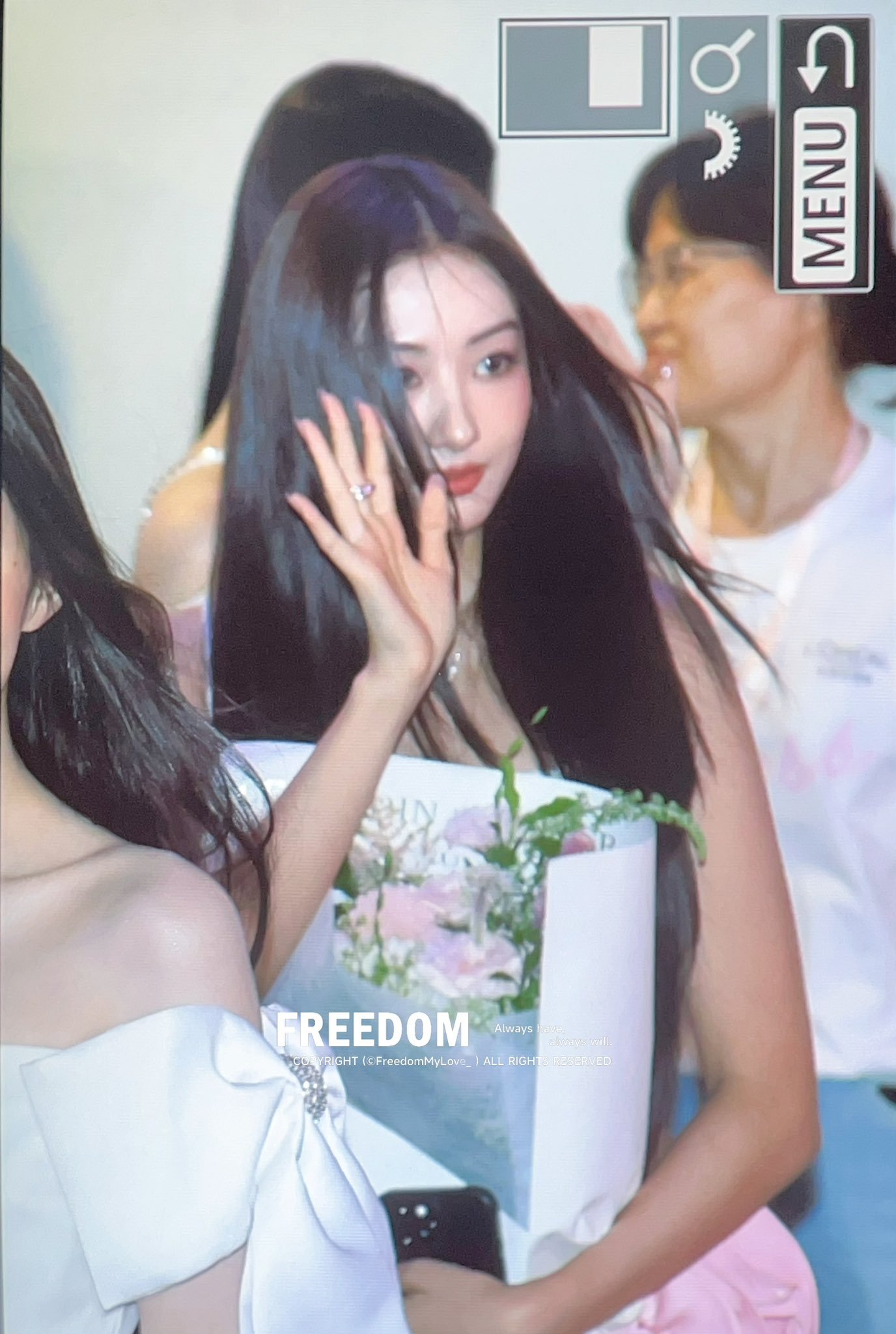 250827 饭拍预览L’Oréal Paris 💐cr.FreedomMyL