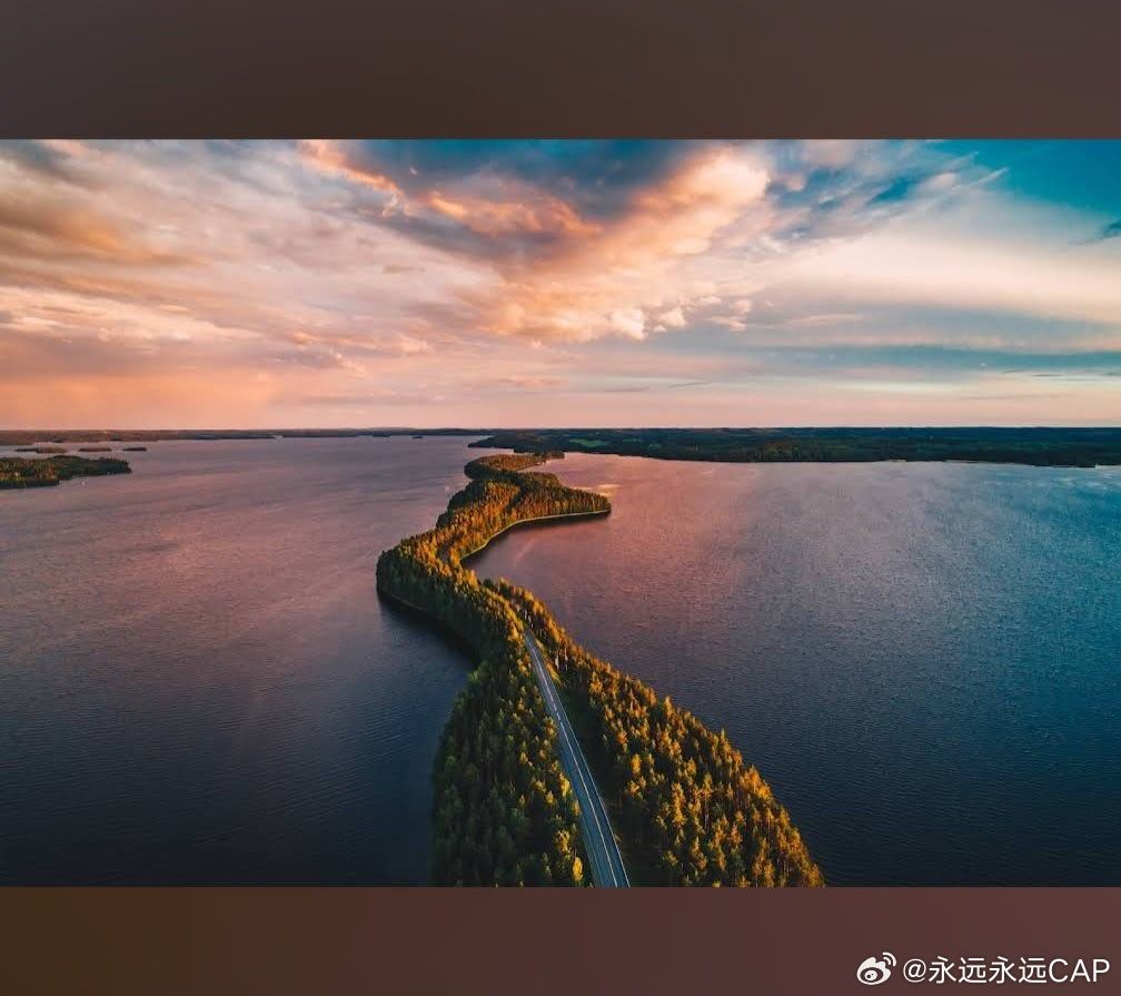 派延奈湖的山脊路，豆包强烈推荐来的没有优秀的视角，那只能脑补一下了。来过 芬兰