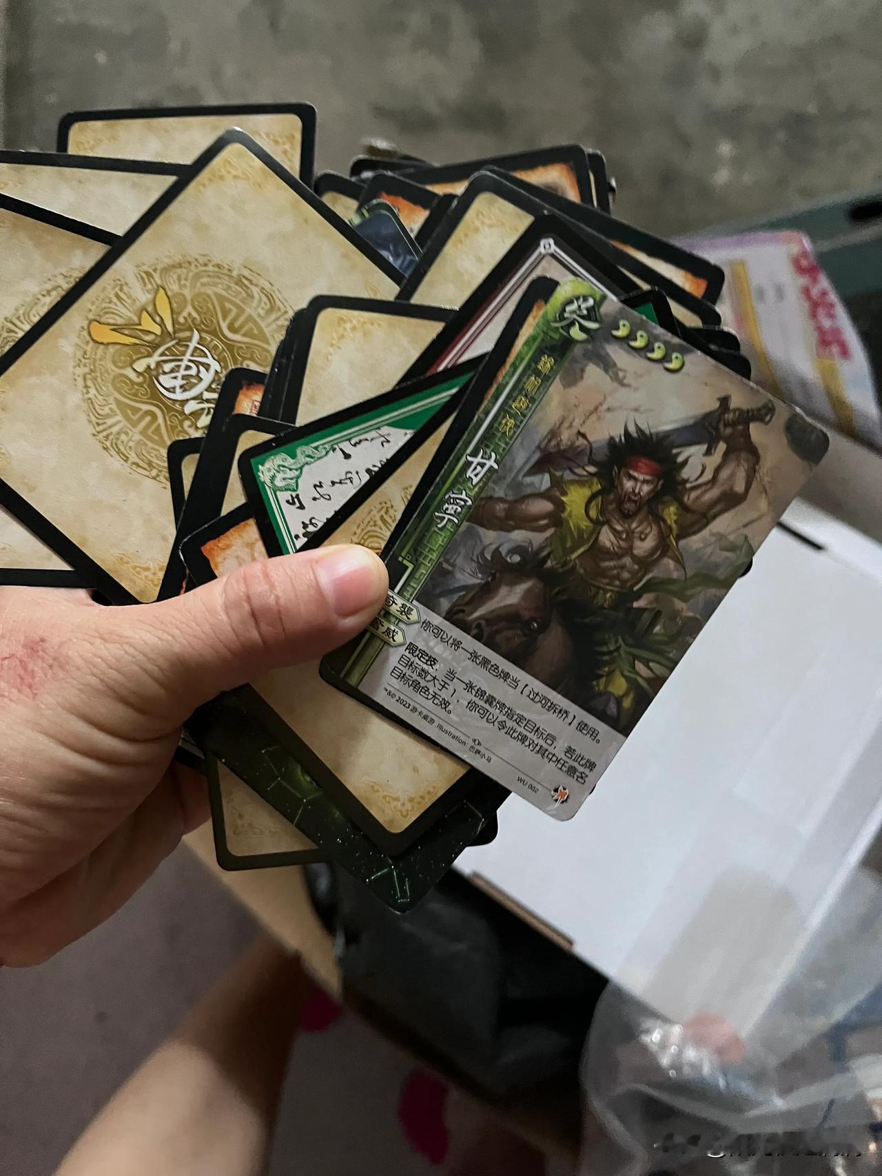 记录五年级多动症儿童的生活。
我不知道自己是不是大A，我觉得我也因为焦虑变得有点
