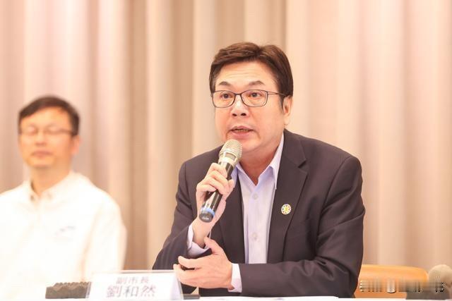 力挺魏平政 刘和然：总质询结束后会全力协助

新北市副市长刘和然今天（7日）受访