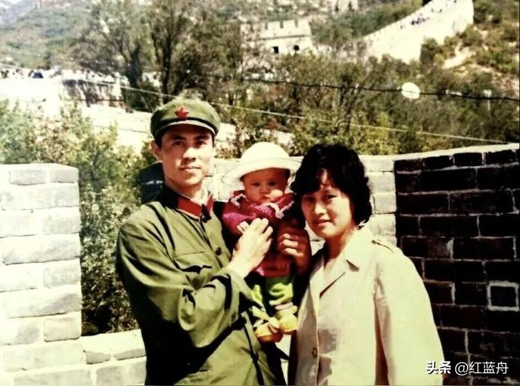 老兵王发胜和他的“丑妻”

       那一年春天，新兵刚下连，我便随部队去野