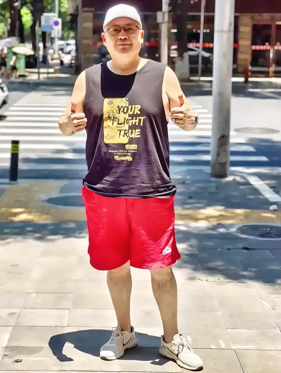退休虽然快三年了，但是我没有一天是停下来的。

生活过得很充实，有时候感觉都有种